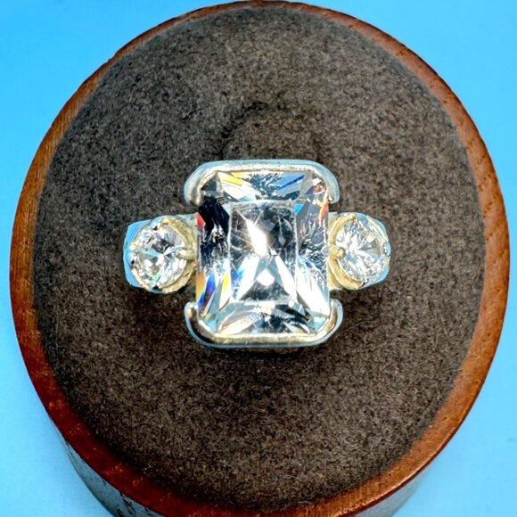 VTG Solid Sterling Silver 925 Cubic Zirconia Bezel Set Statement Ring Size 7.75 - Picture 1 of 11
